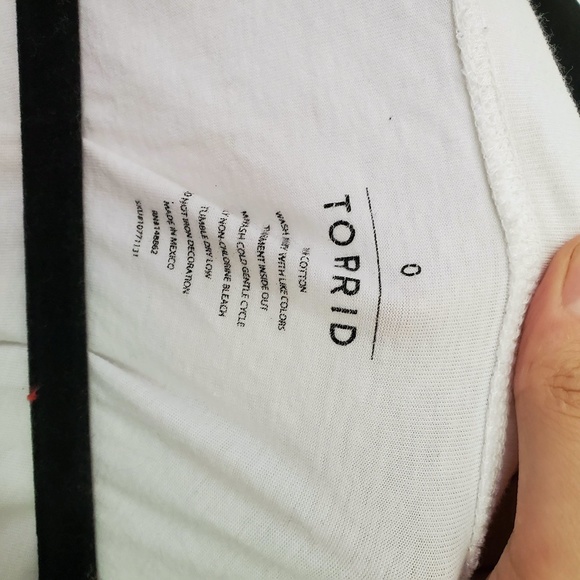 2/$20 I vote for vodka 3/4 sleeve top blouse - Picture 2 of 7